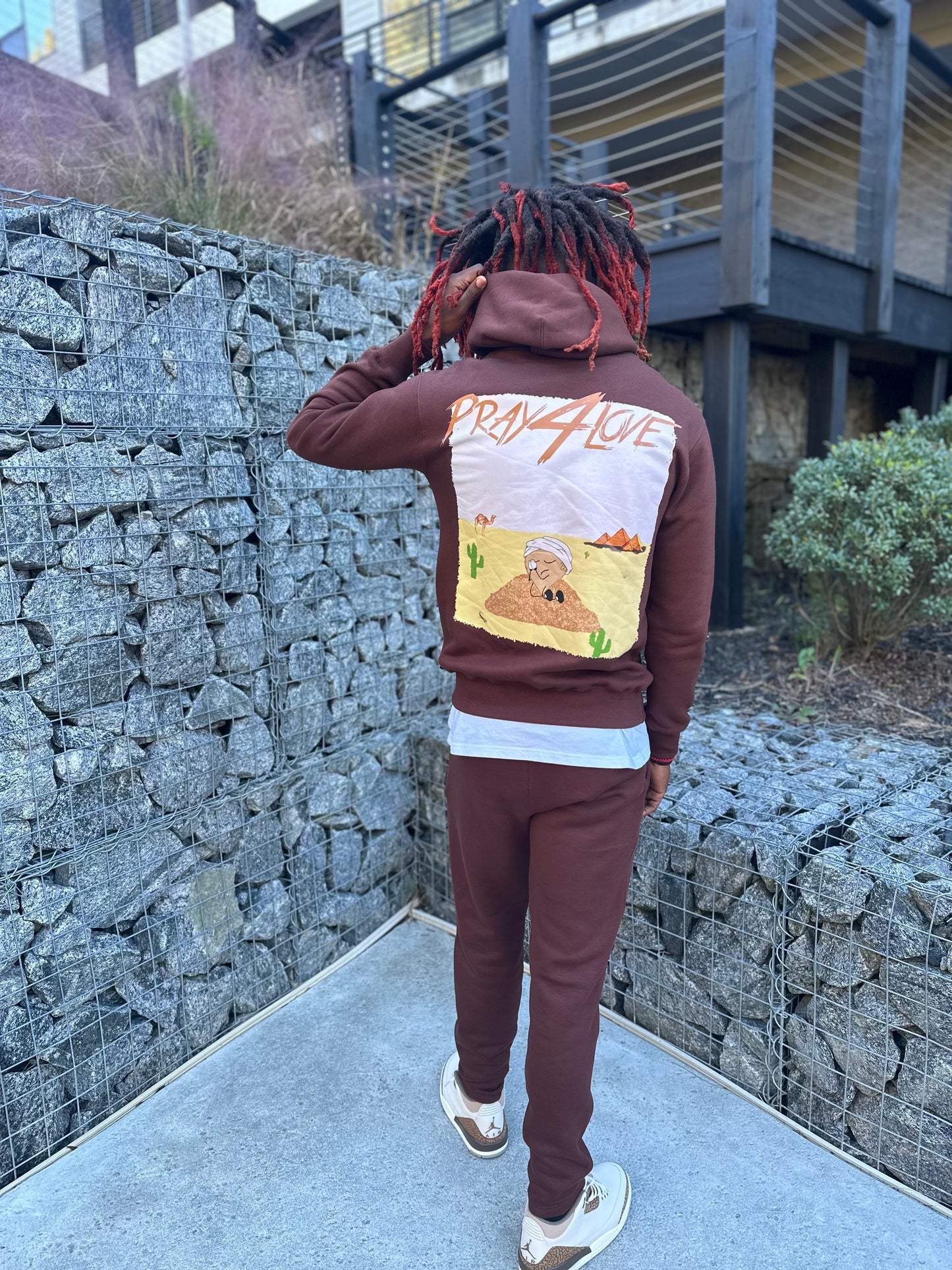 Brown ‘Luv Island’ Sweatsuit