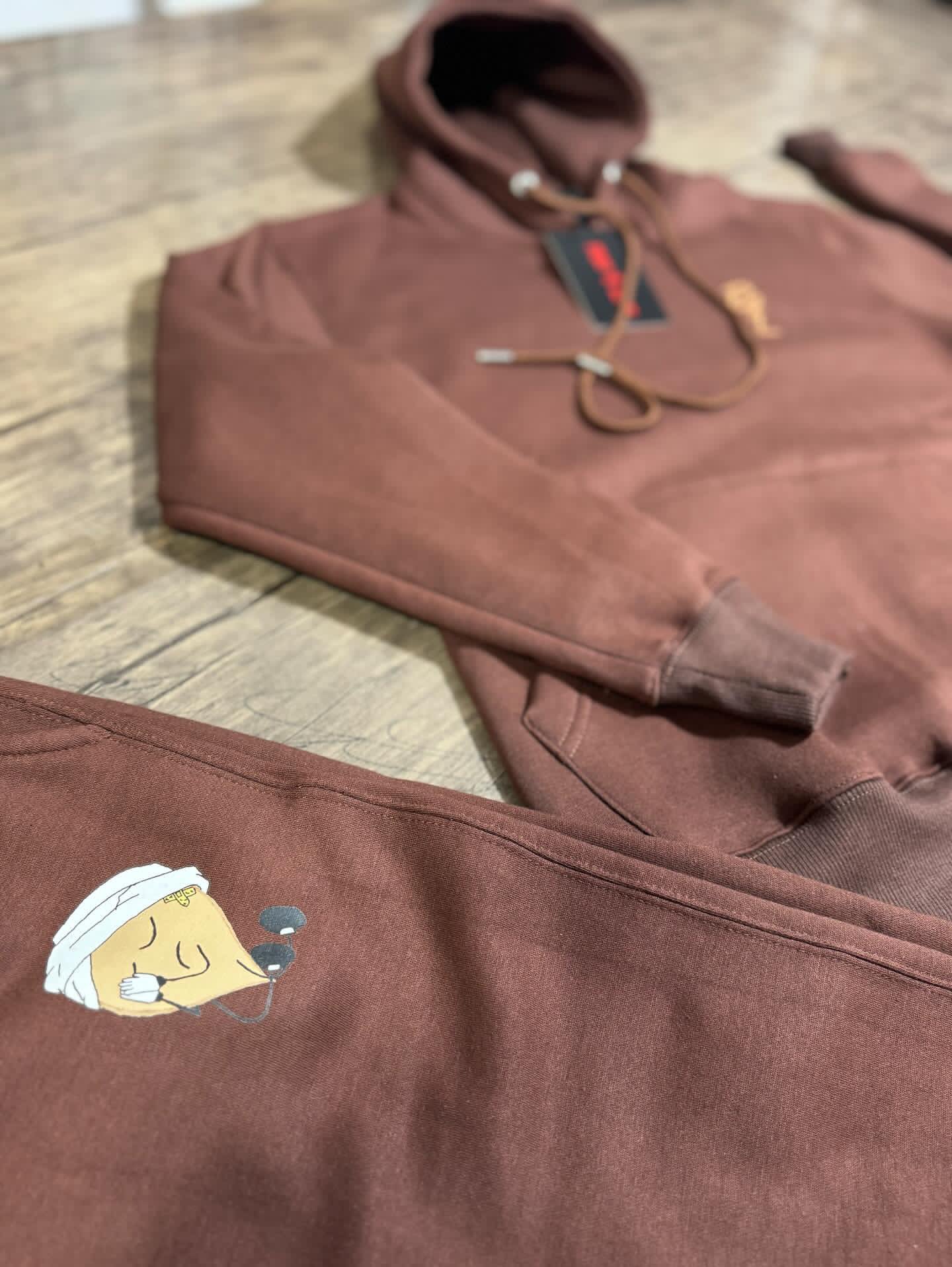 Brown ‘Luv Island’ Sweatsuit
